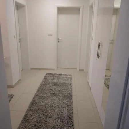 Derek * ポスシエ