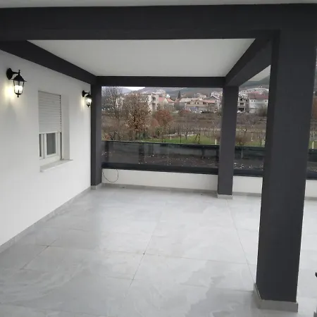 Derek * ポスシエ