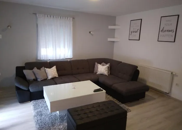 شقة Derek بوسيسيه